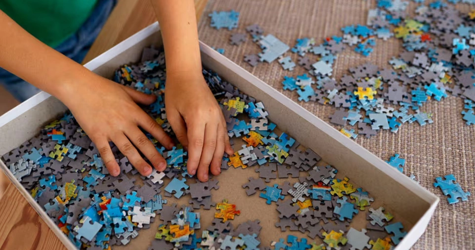 How to Solve Jigsaw Puzzles Faster: 7 Proven Techniques